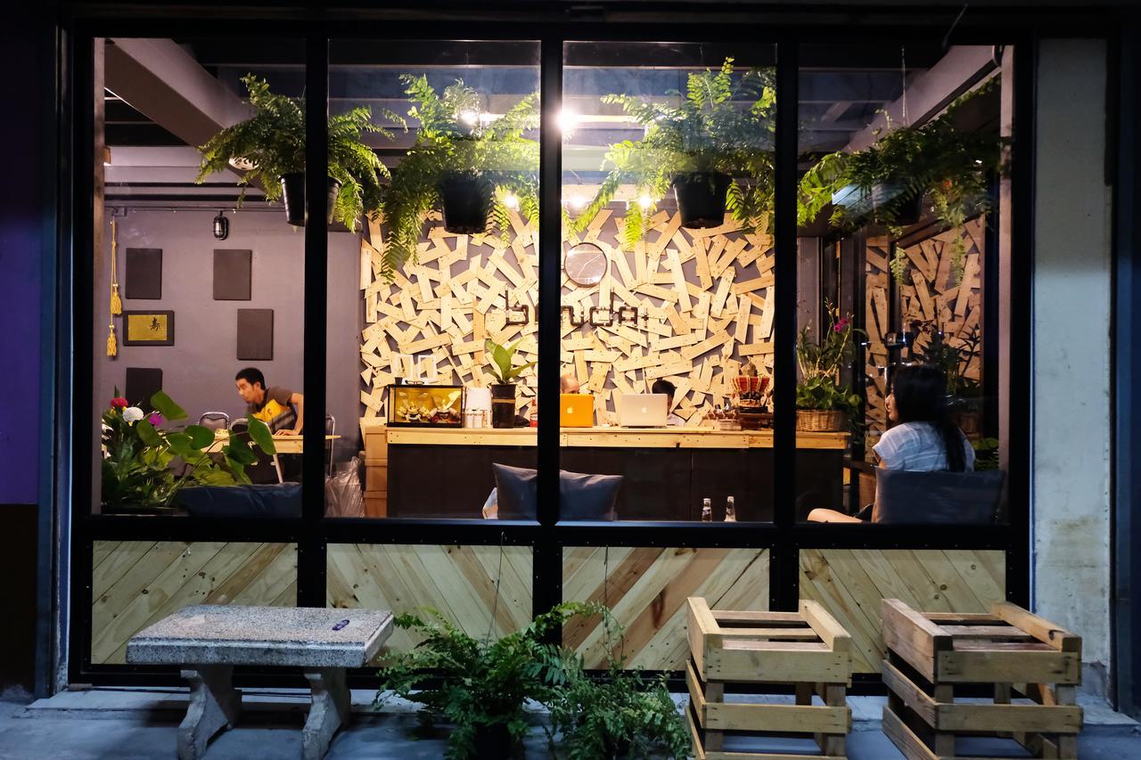 Bandai Hostel Pak Kret Exteriér fotografie